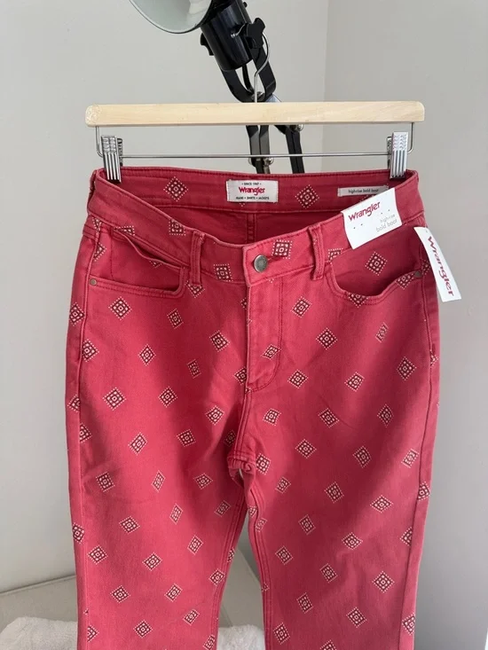 Free People by Wrangler High rise bold boot Women's Red Western Bootcut Jeans - Picture 6 of 9